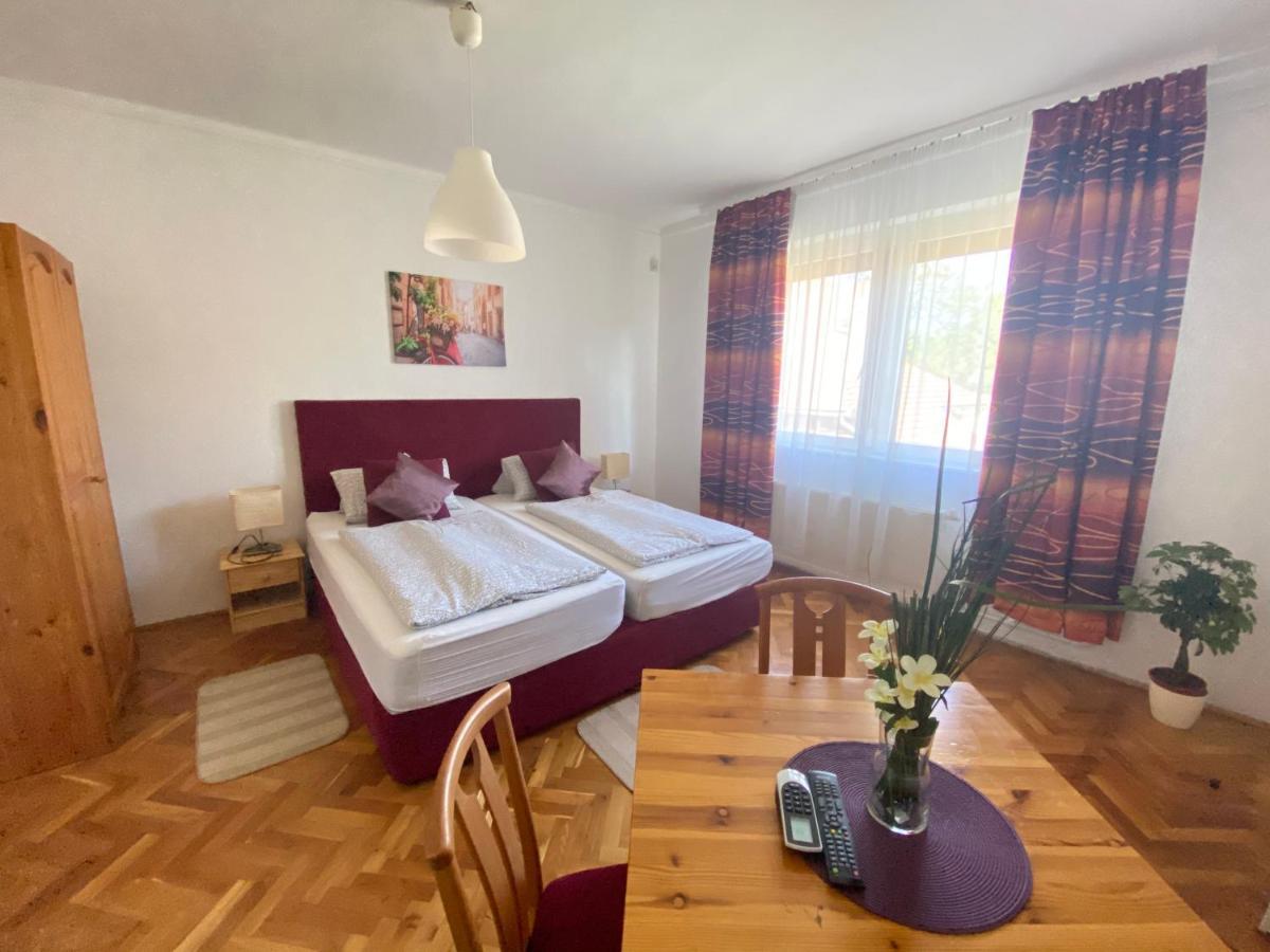 Anonymus Vendégház Siófok Exterior foto